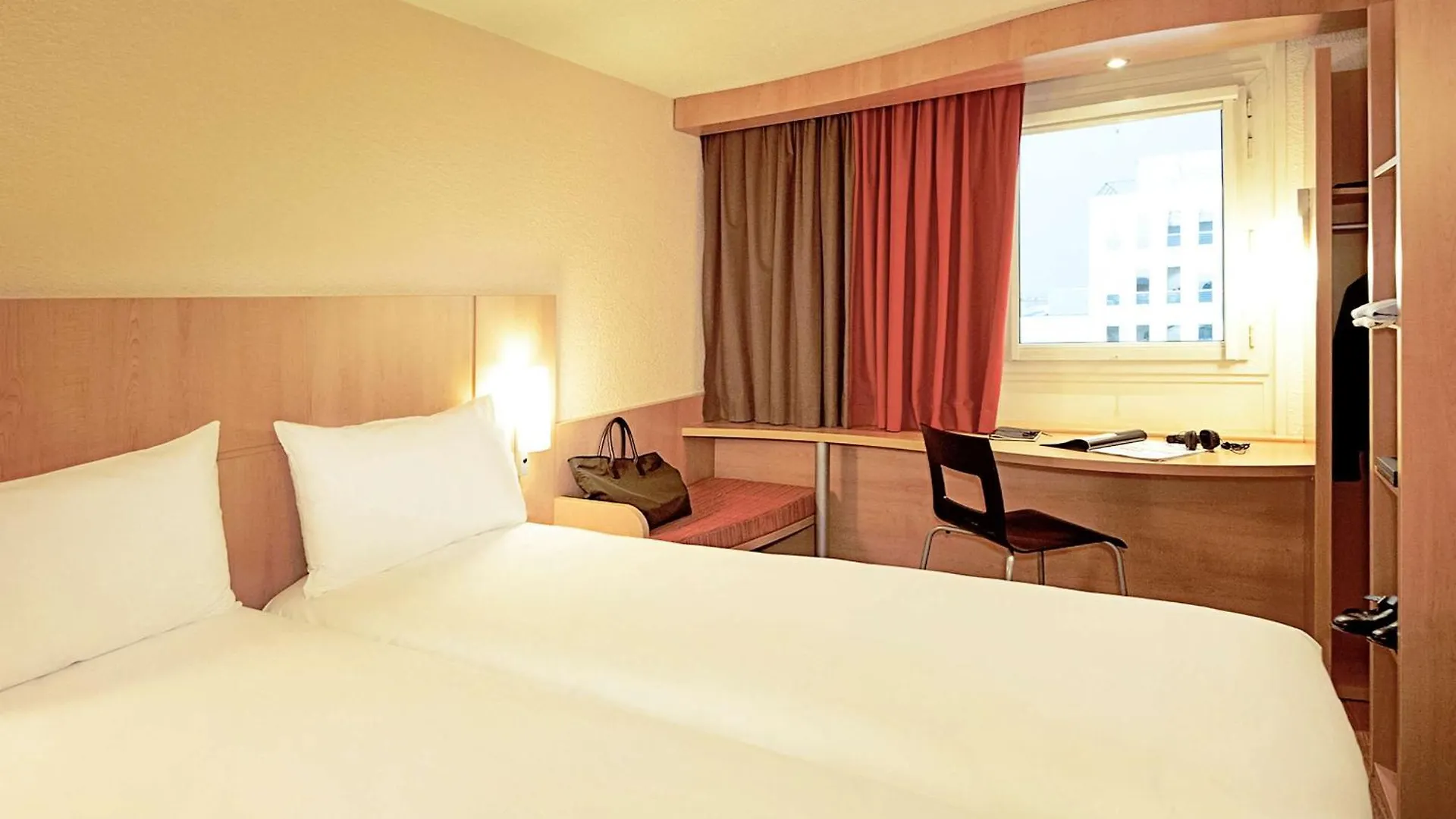 Ibis Paris Porte D'Italie Gentilly Fransa